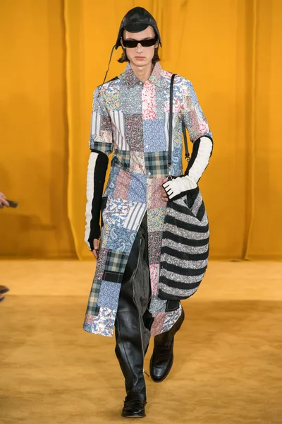Look 9